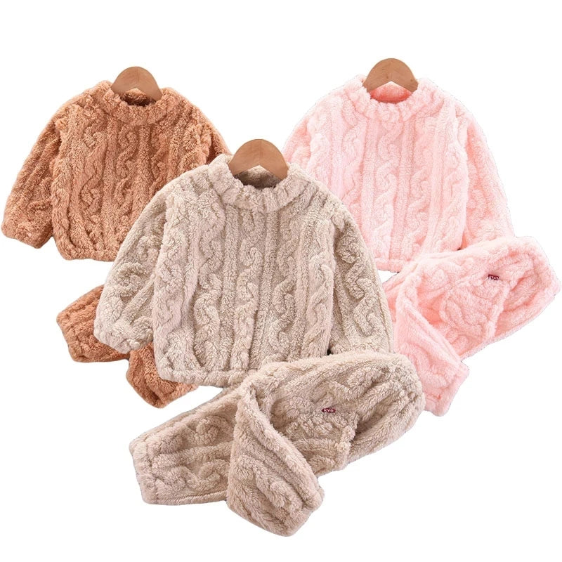New Girls Short Sleeve Sets Summer Letter T-Shirt Tops+Shorts 2Pcs Suits Kids Clothes Sport Casual Straight Outfits 3-12 Years