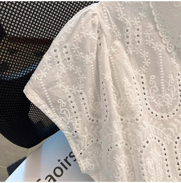 Elegant European Summer 2025 New Design Sense Small Hollow out Embroidery  Collar Top Versatile Match Korean Style Loose Fit