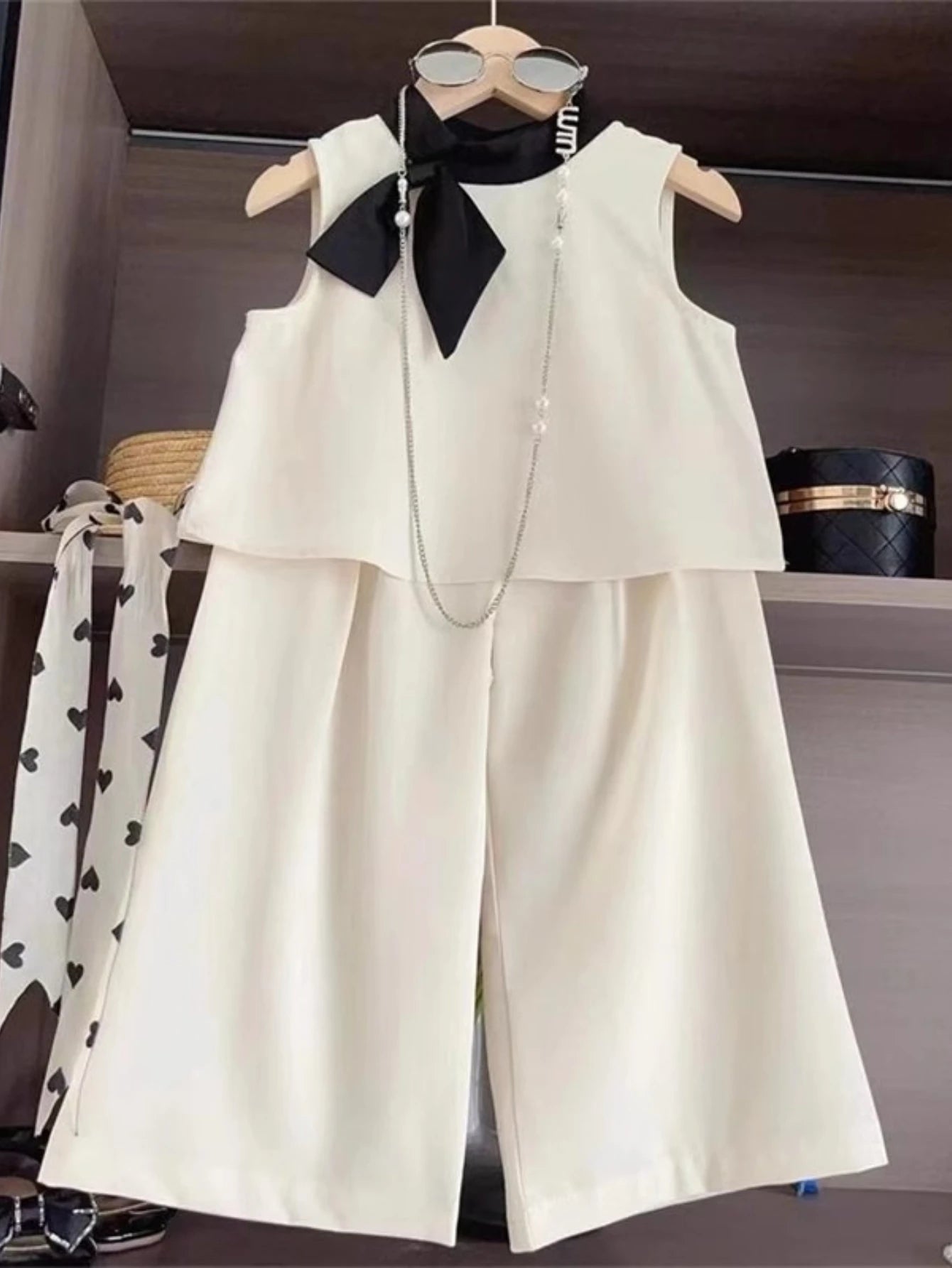 Girls Summer Chic Set – White Sleeveless Top with Bow & Wide Leg Pants, Elegant Kids Fashion Outfit for Ages 3-8