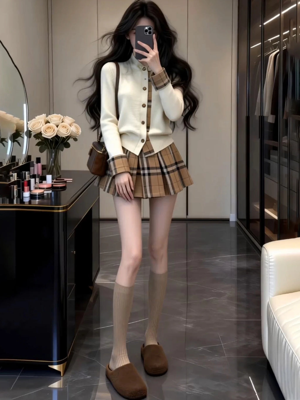 Stylish Korean Style Early Spring Plaid Pleated Skirt And Knitted Sweater Set Women's Fashion