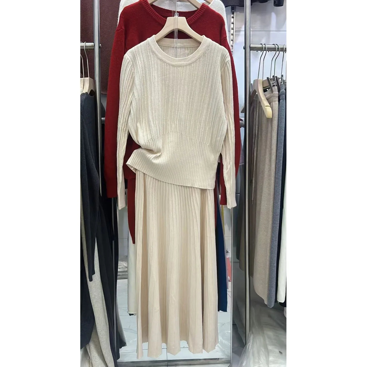 Korean Style High Waist Knitted round Neck Striped Top And Skirt Two Piece Set Women's Fashion Autumn Winter Collection