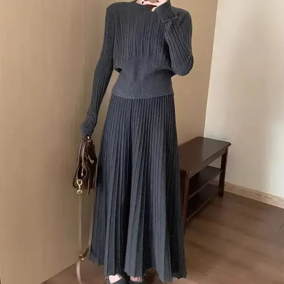Korean Style High Waist Knitted round Neck Striped Top And Skirt Two Piece Set Women's Fashion Autumn Winter Collection