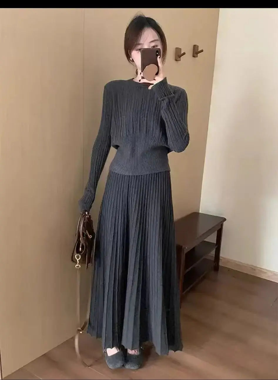 Korean Style High Waist Knitted round Neck Striped Top And Skirt Two Piece Set Women's Fashion Autumn Winter Collection