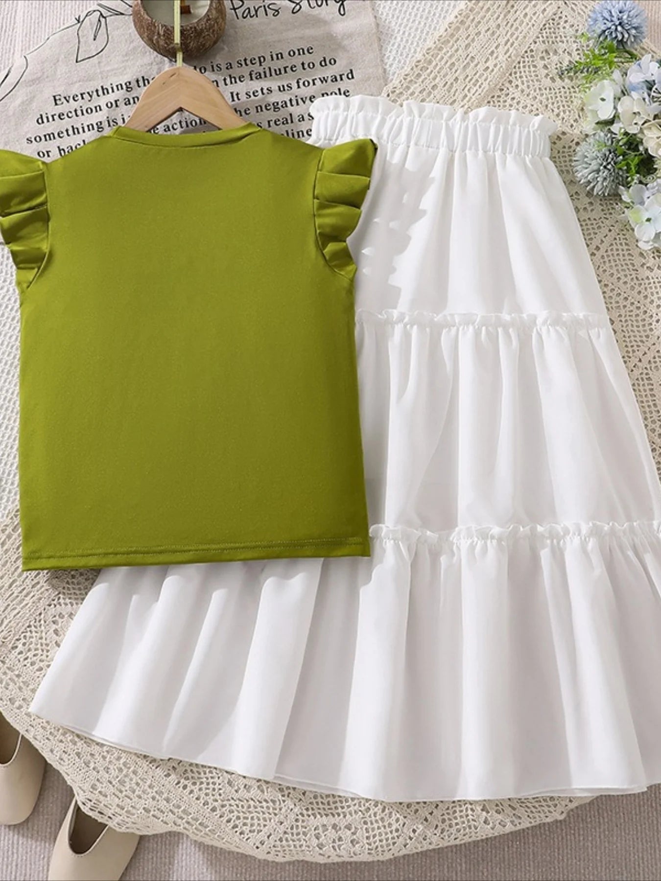 Girls' Outfit summer new style children's stylish three-dimensional flower flying sleeve top half skirt two-piece set