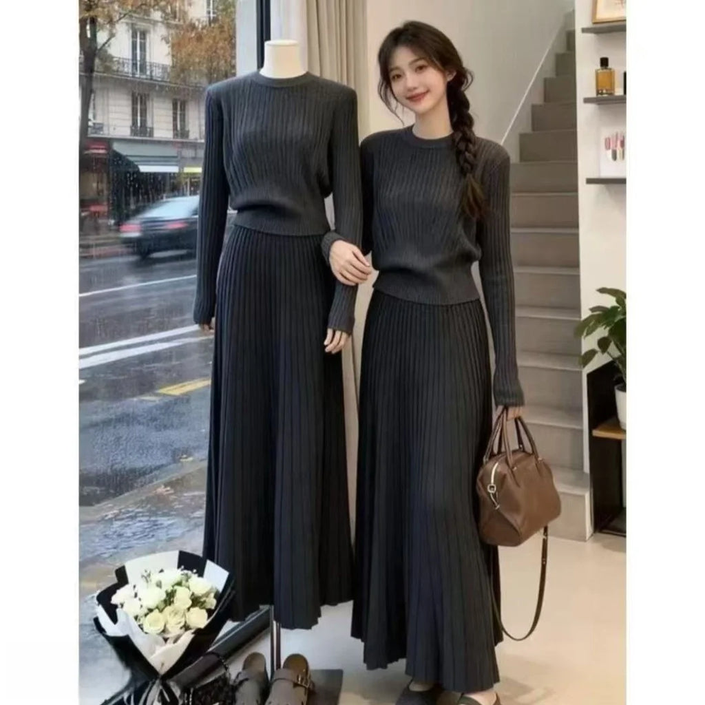 Korean Style High Waist Knitted round Neck Striped Top And Skirt Two Piece Set Women's Fashion Autumn Winter Collection