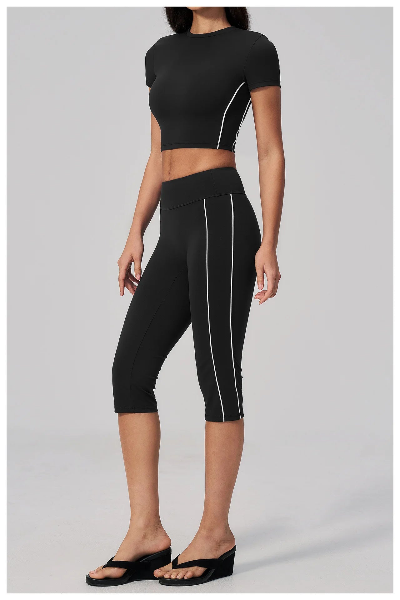 2PCS Yoga Set Women Tracksuit Sports Outfit Gym Set Running Workout Clothes Short Sleeves Sports Bra Athletic Wear Yoga Clothing