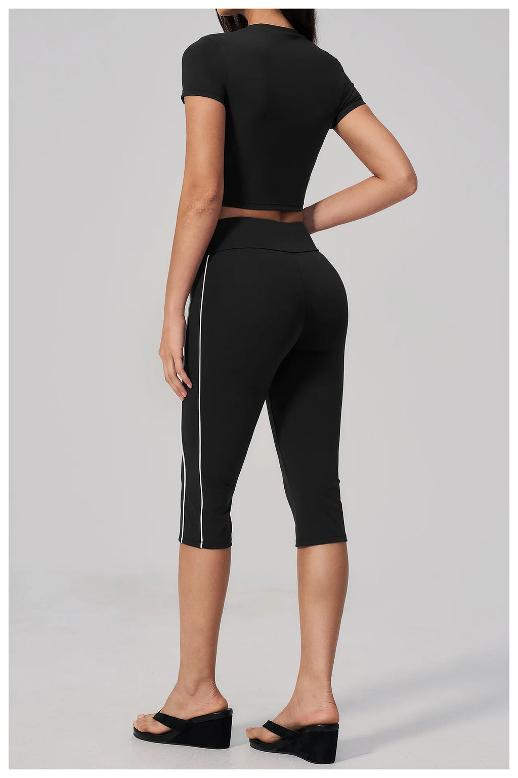 2PCS Yoga Set Women Tracksuit Sports Outfit Gym Set Running Workout Clothes Short Sleeves Sports Bra Athletic Wear Yoga Clothing