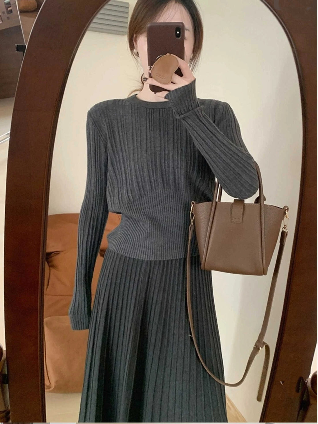 Korean Style High Waist Knitted round Neck Striped Top And Skirt Two Piece Set Women's Fashion Autumn Winter Collection