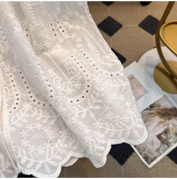 Elegant European Summer 2025 New Design Sense Small Hollow out Embroidery  Collar Top Versatile Match Korean Style Loose Fit
