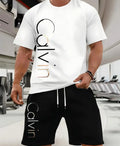 This 2026 high-end men's suit features casual color combinations to create a fresh summer look